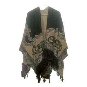 Cream‎ Colored Poncho with Fringe very warm